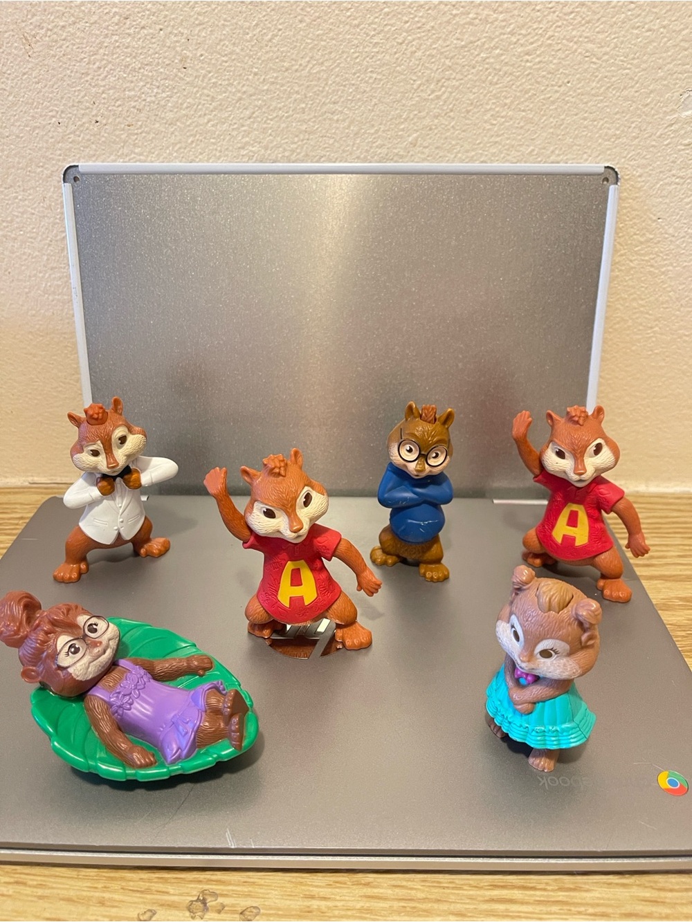 Alvin and the Chipmunks Red & Blue Character Toy Set - Kids Toys